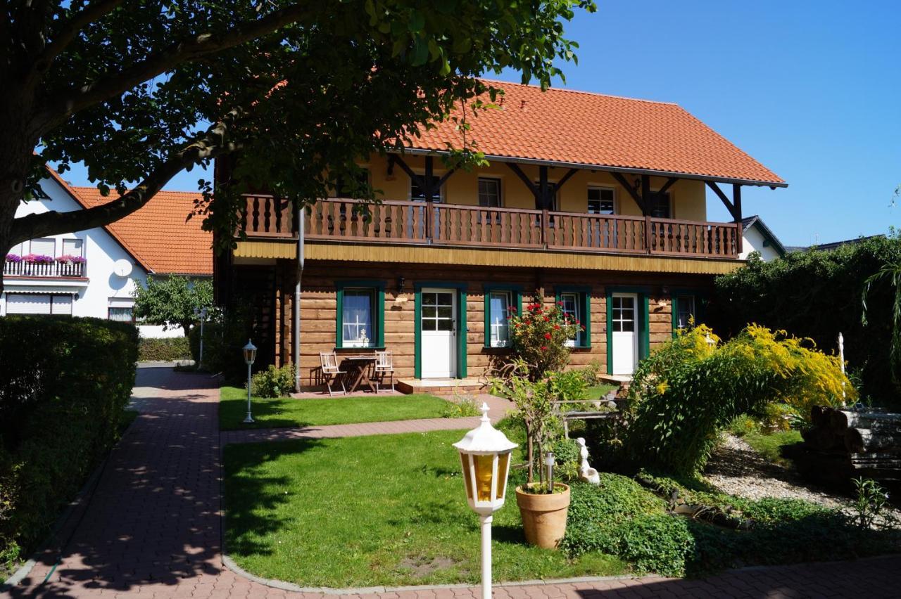 Pension Zum Holzpantoffelmacher Burg im Spreewald Eksteriør billede